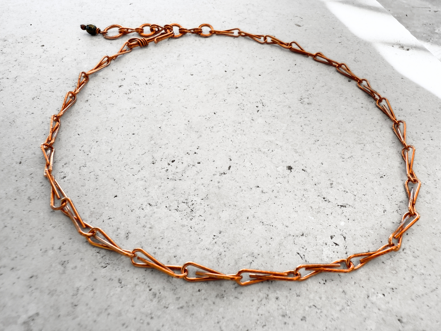 Lure Link Choker