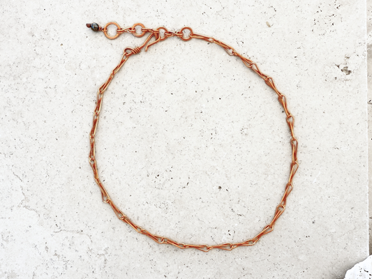 Lure Link Choker