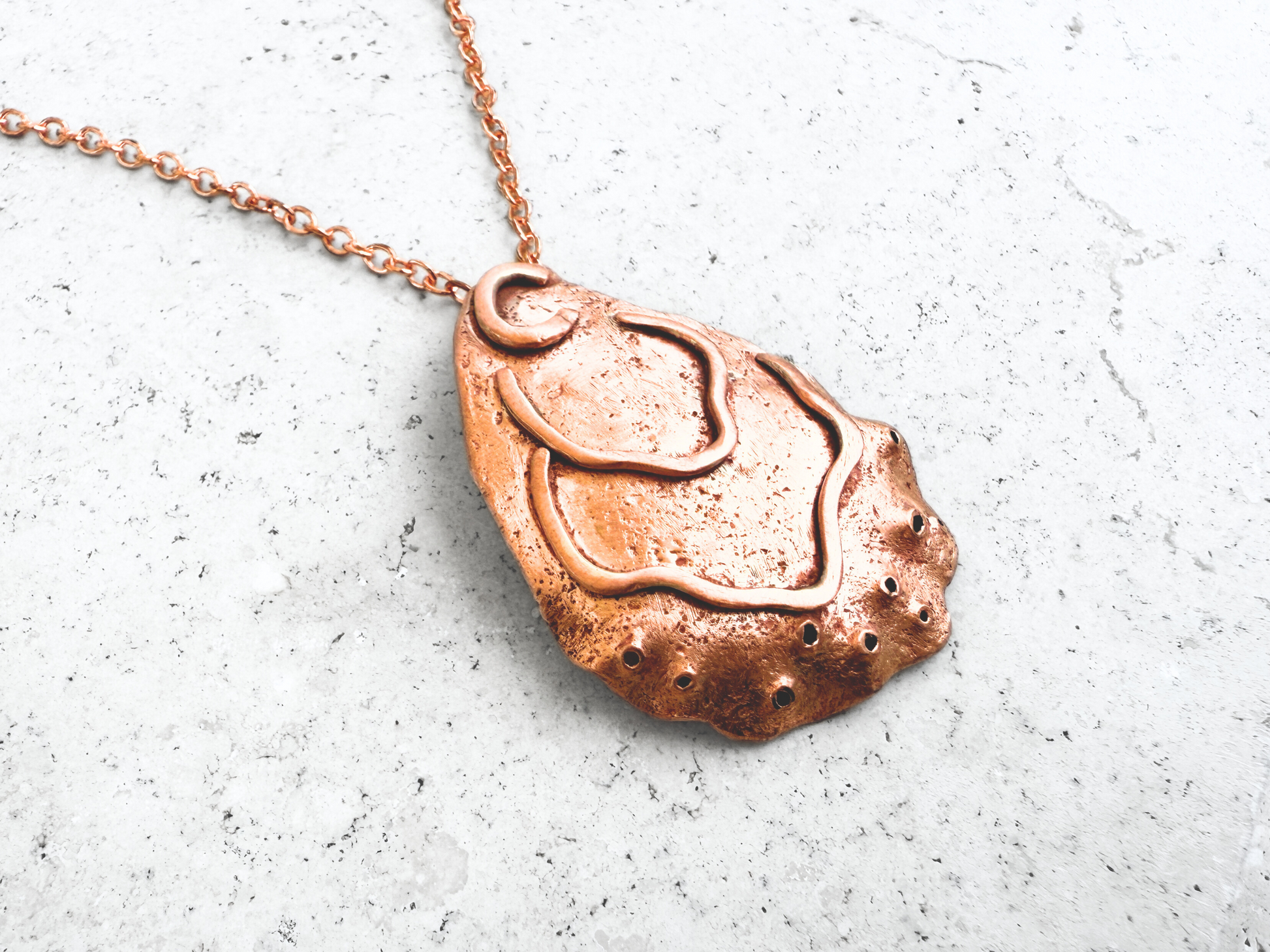 Oyster Pendant Necklace