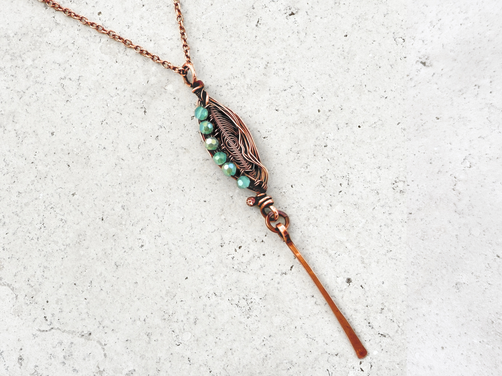 Jay Leaf Pendant Necklace