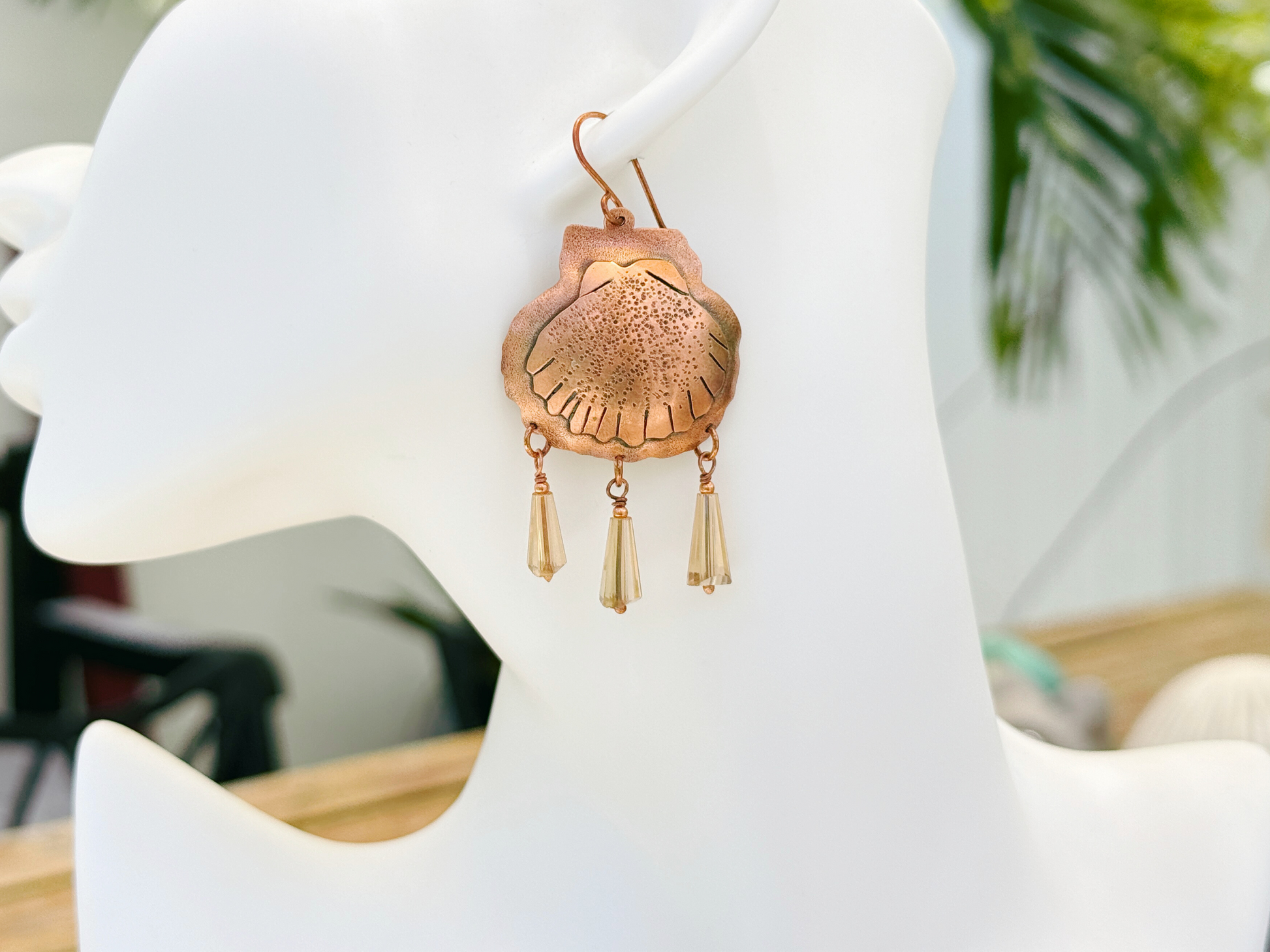 Clamshell Chandelier Earrings