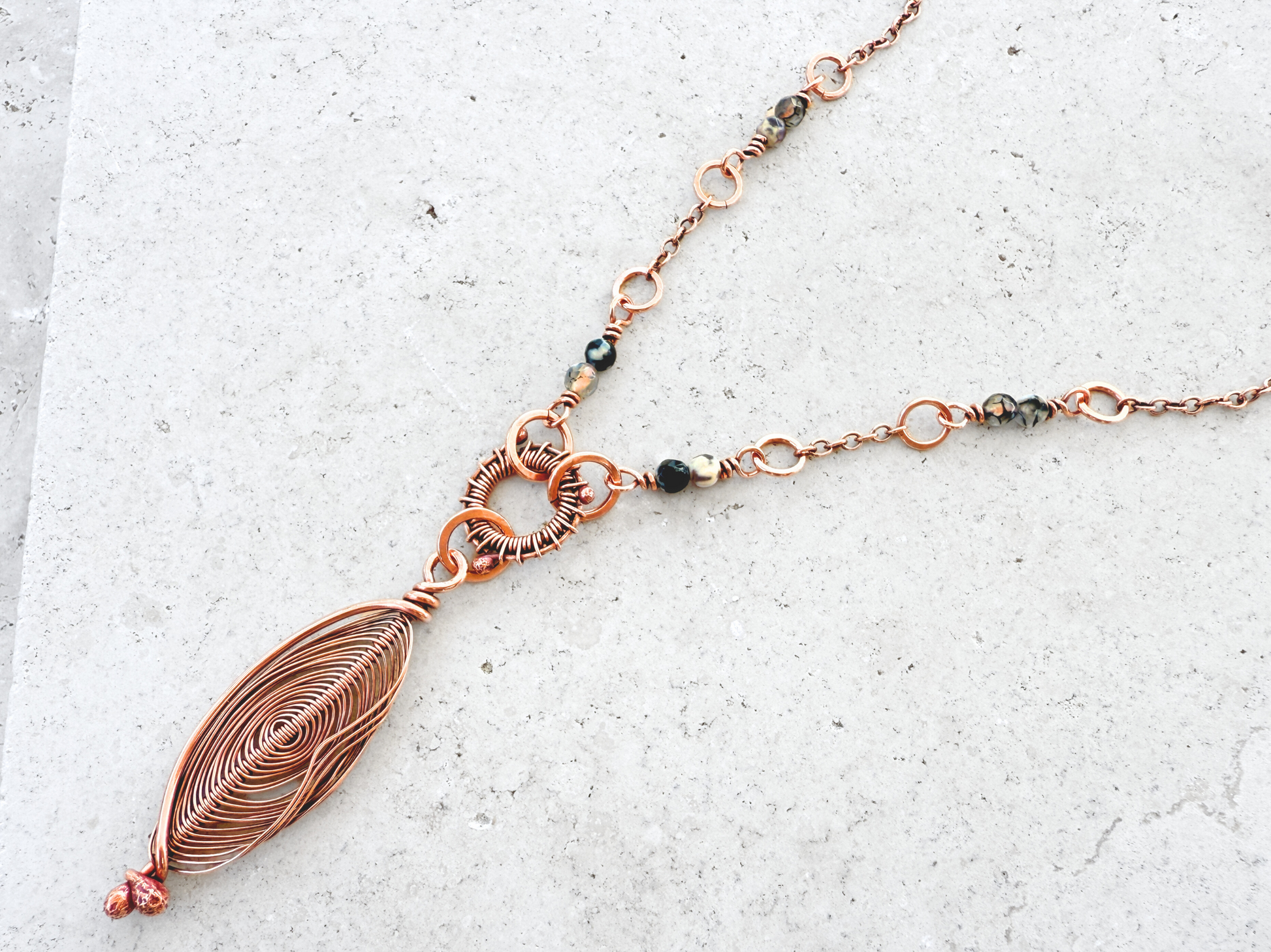 Leaf Pendant Necklace