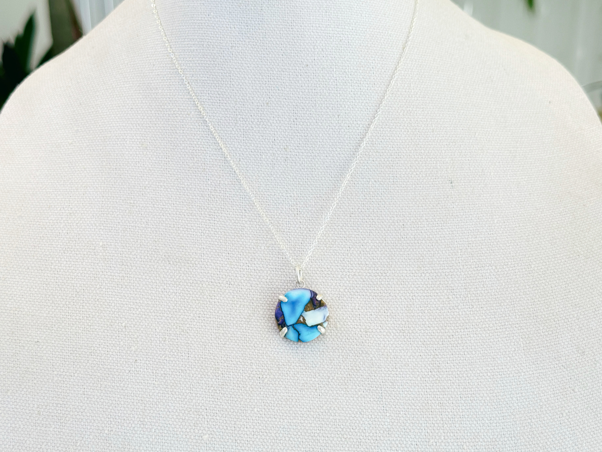 Mohave Turquoise Pendant Necklace