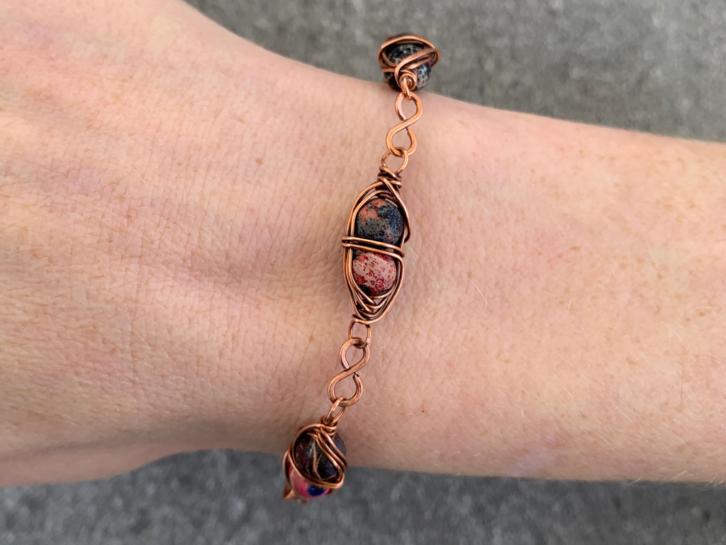 Crimson Pea Pod Bracelet