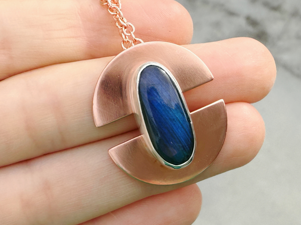 Oval Labradorite Pendant Necklace