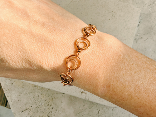 Circle Link Bracelet