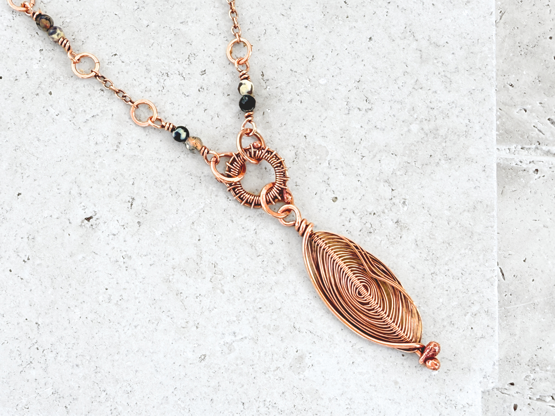Leaf Pendant Necklace