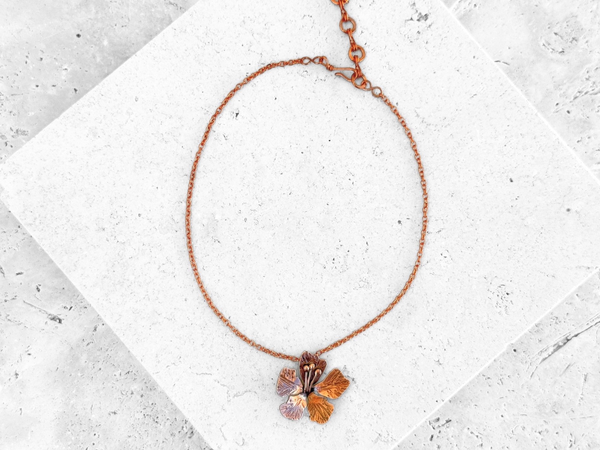Hibiscus Pendant Choker