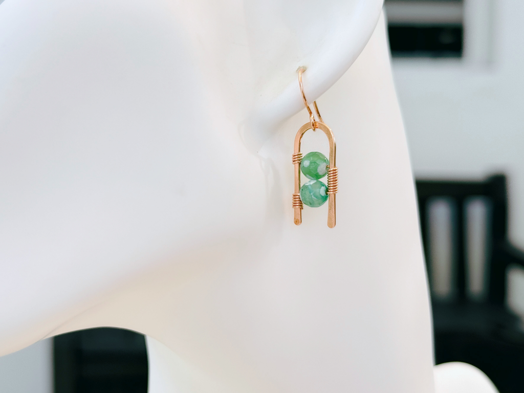 Kelly Prong Dangles