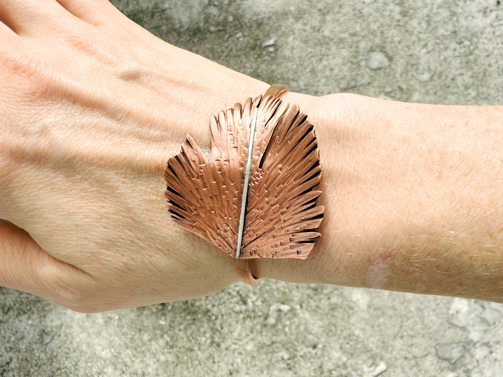 Serenoa Bangle Bracelet