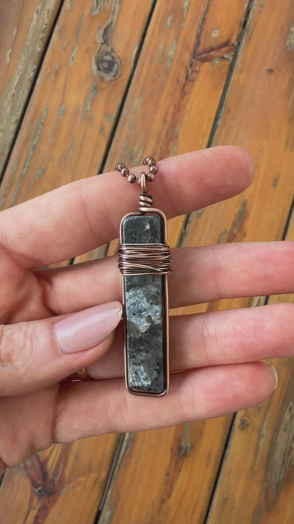 Labradorite Pendant Necklace